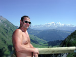 91030025.jpg (12594 octets)